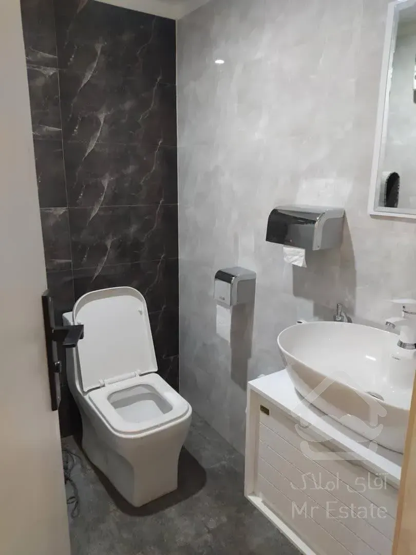 اجاره موقعیت اداری   66متر  در آرژانتین