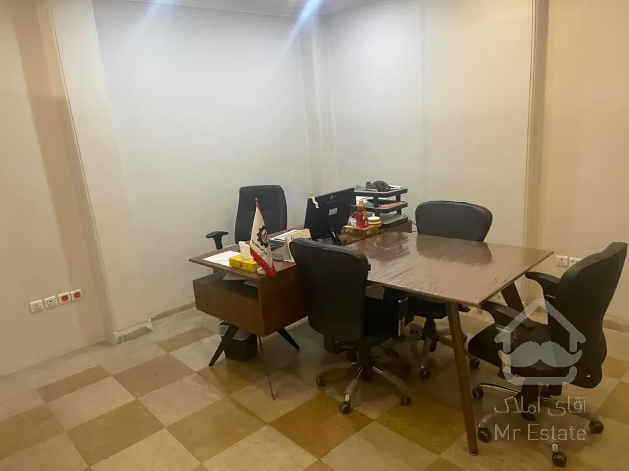 اجاره واحد 80متری سند اداری در میرزای شیرازی (اوکازیون)