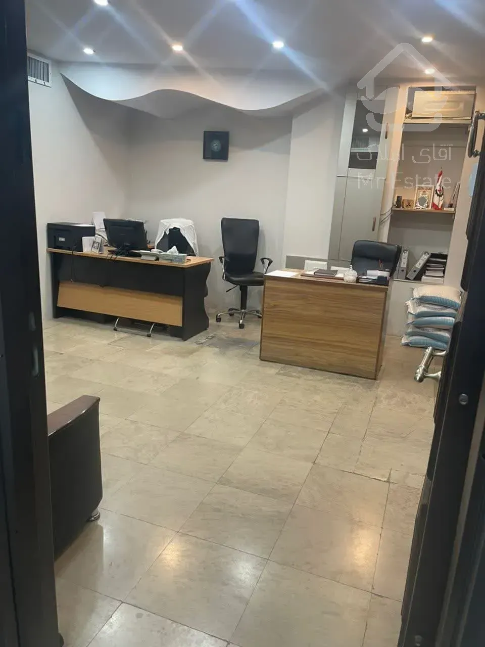 اجاره واحد 80متری سند اداری در میرزای شیرازی (اوکازیون)