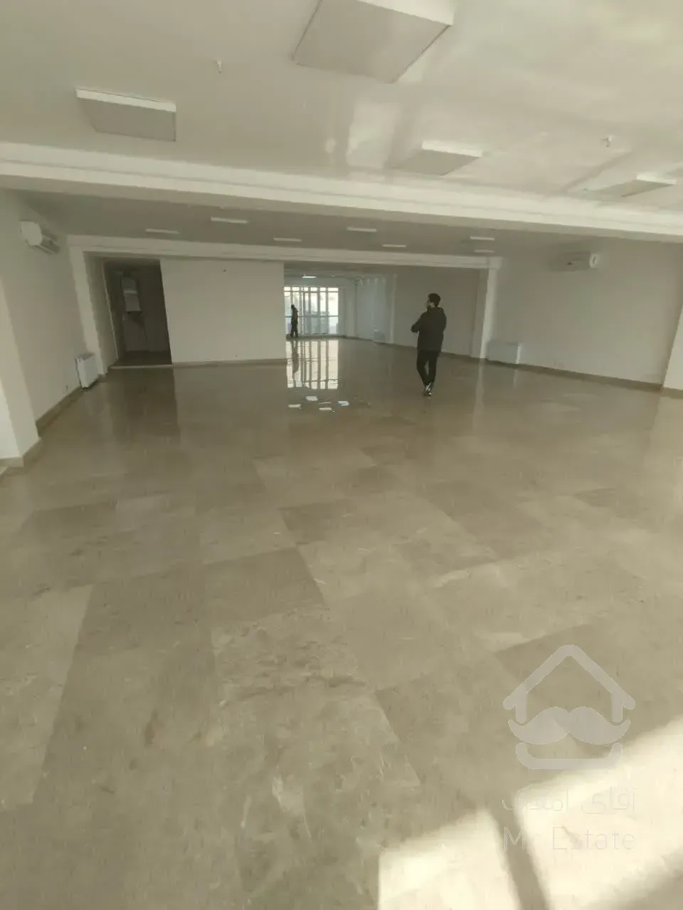 رهن و اجاره 260متری در بخارست