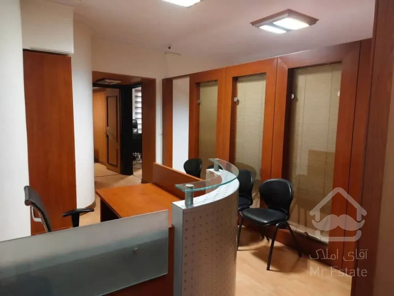 اجاره ارایشگاه زنونه مبله و با تمام لوازم وزرا