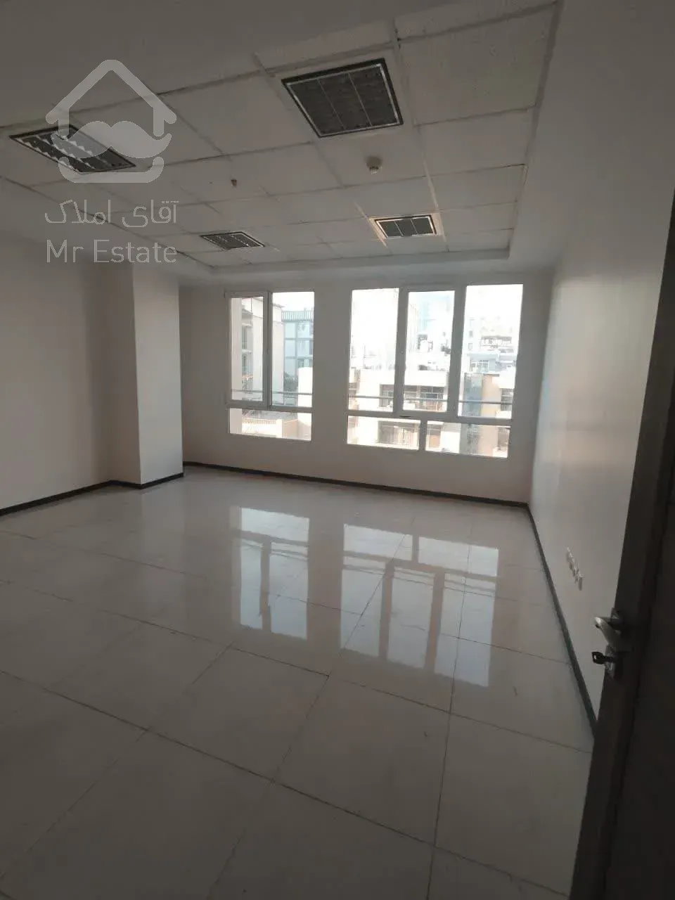 رهن واجاره واحد 280 متری سند اداری در بر اصلی مطهری