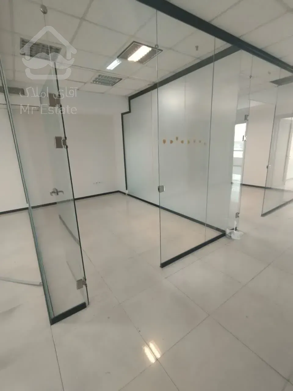 رهن واجاره واحد 280 متری سند اداری در بر اصلی مطهری