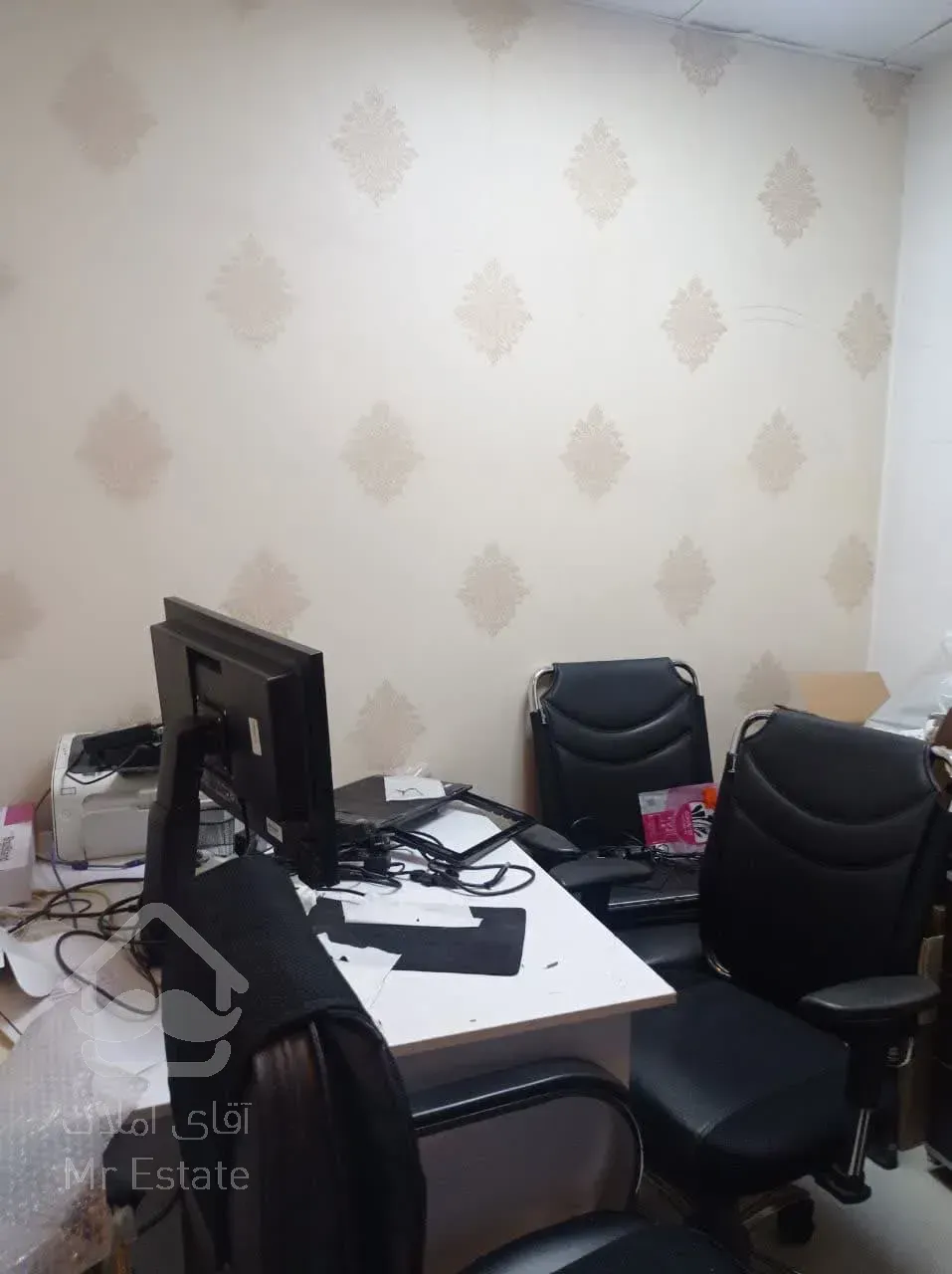 اجاره  موقعیت اداری  85متر  درمطهری