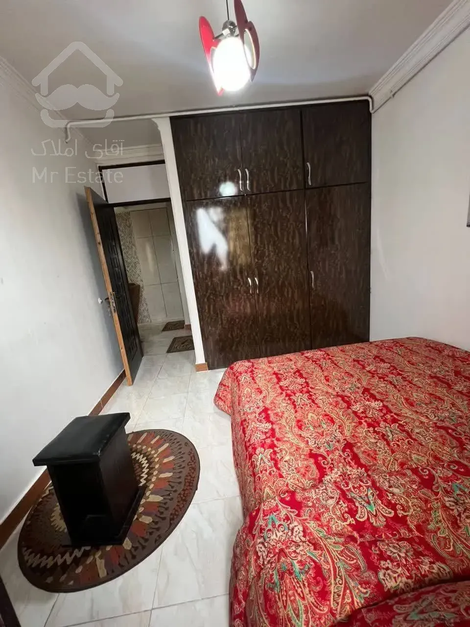 واحد 100 متری دو خواب پارکینگ دار