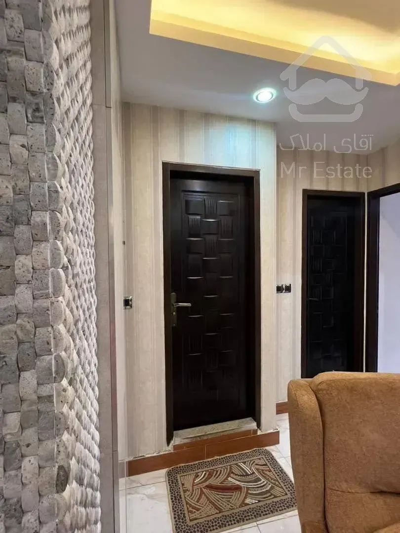 واحد 100 متری دو خواب پارکینگ دار