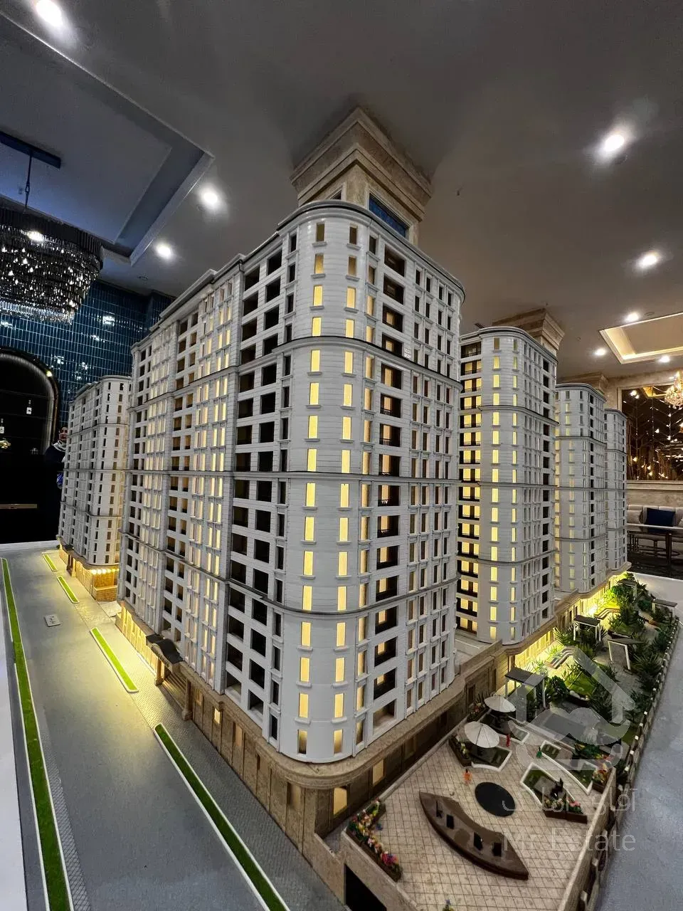 فروش 121 متری در رونیکا پالاس کوهک ، فضایی برای شادی و آرامش شما