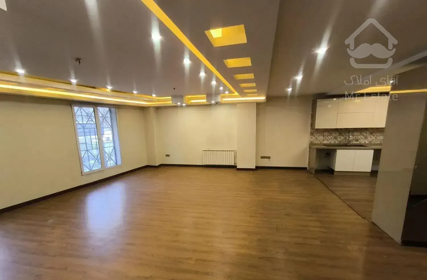 آپارتمان 135 متری سه خواب