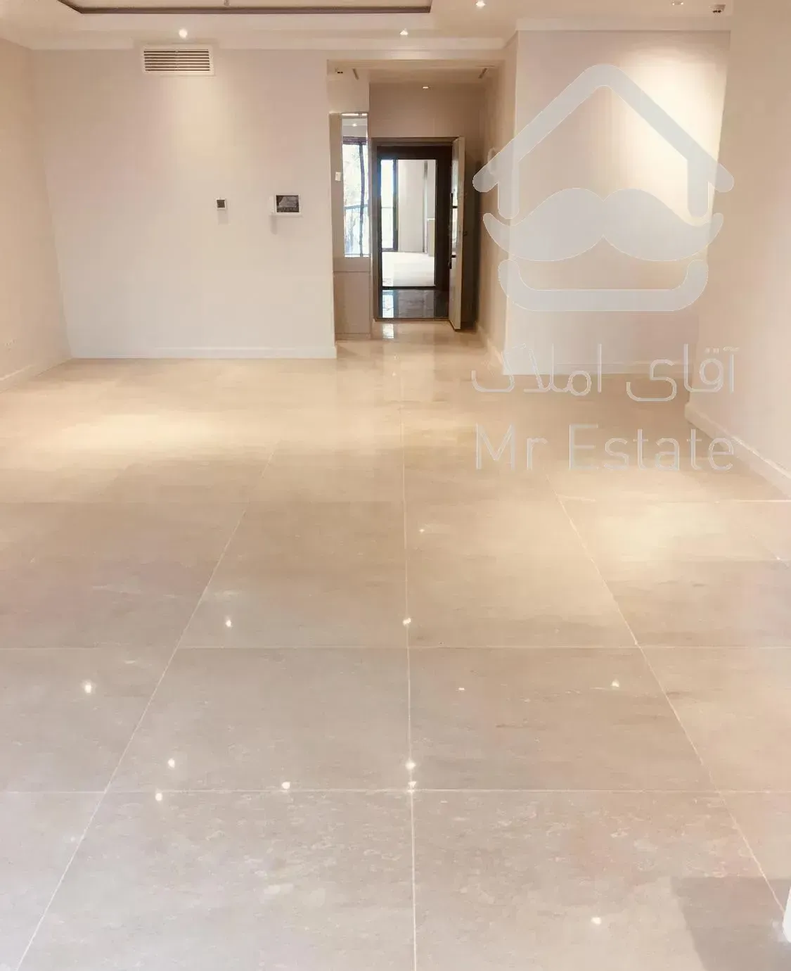 کوچه های مقابل متروشریعتی ۱۱۰متر۲خواب روبه افتاب