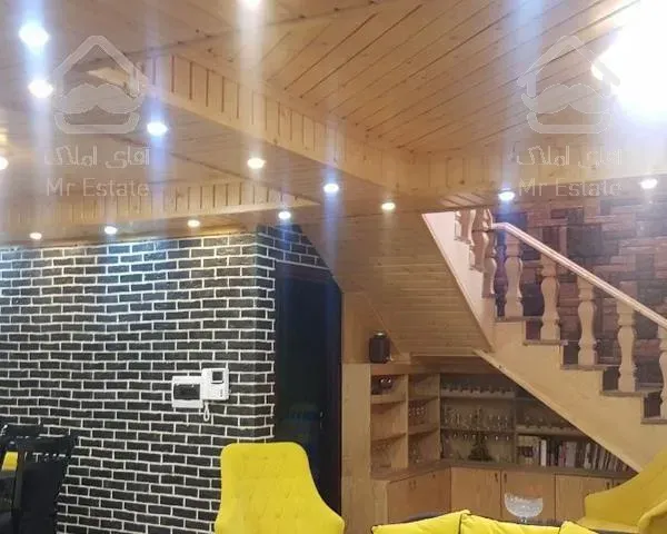 ۲۵۰ متر ویلا ۴۰۰ متر زمین پلور