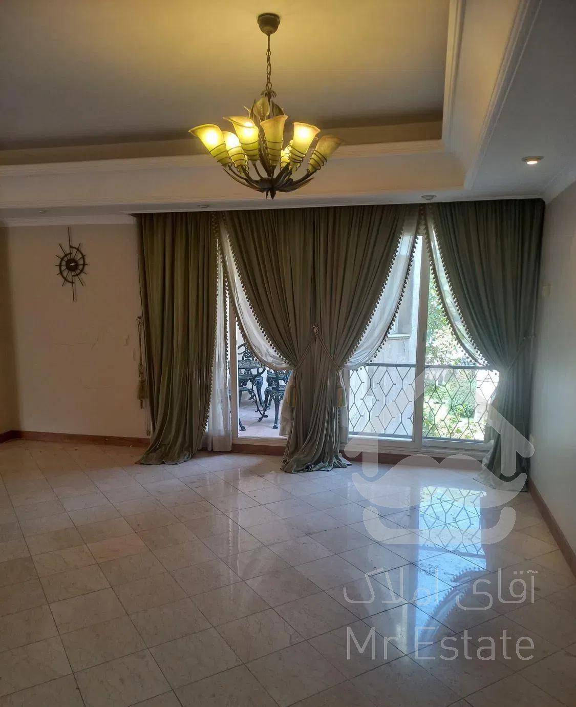 آپارتمان ۱۳۰ متری دو ۲ خوابه اقدسیه