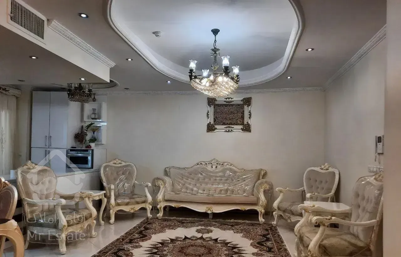 ۶۰ متر/۲ خواب/فول امکانات/پارکینگ غیر مزاحم