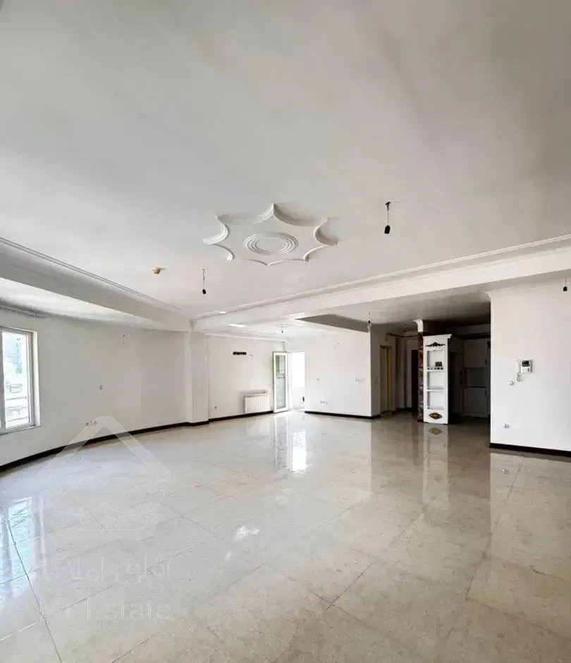 آپارتمان ۱۷۰ متری ۳ خوابه فول امکانات مرتب