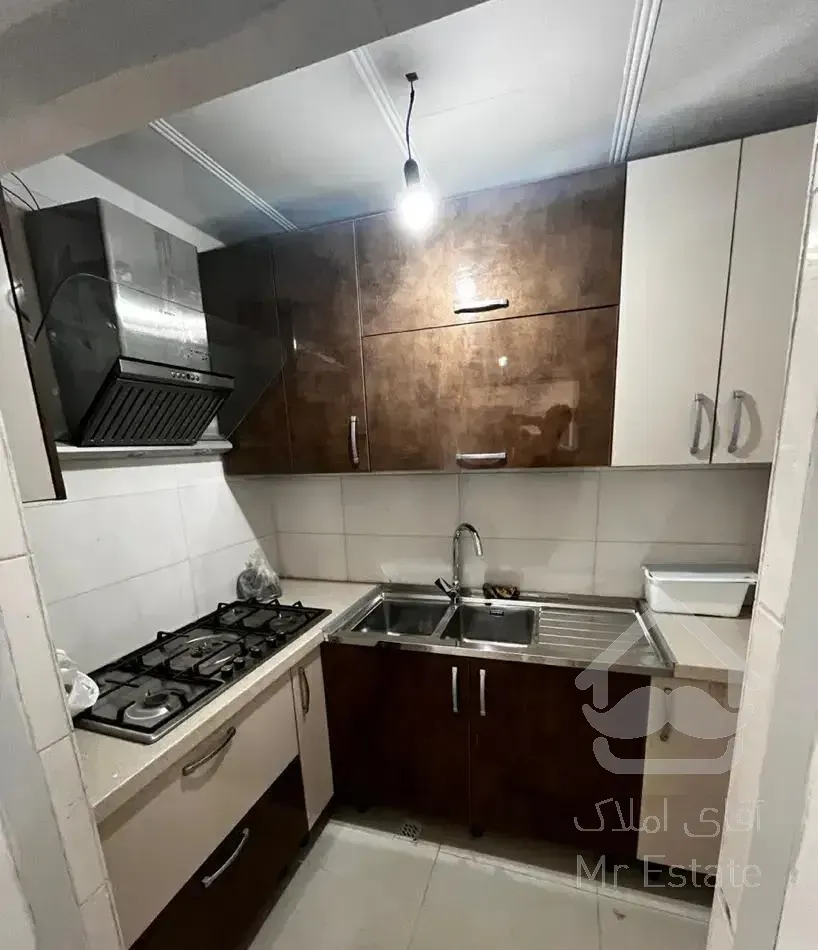 ۱۸۰ متری واقع در طالب آملی