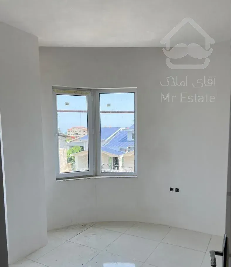 فروش واحد ۹۰ متری نوساز طبقه ۲ با ویو دریا