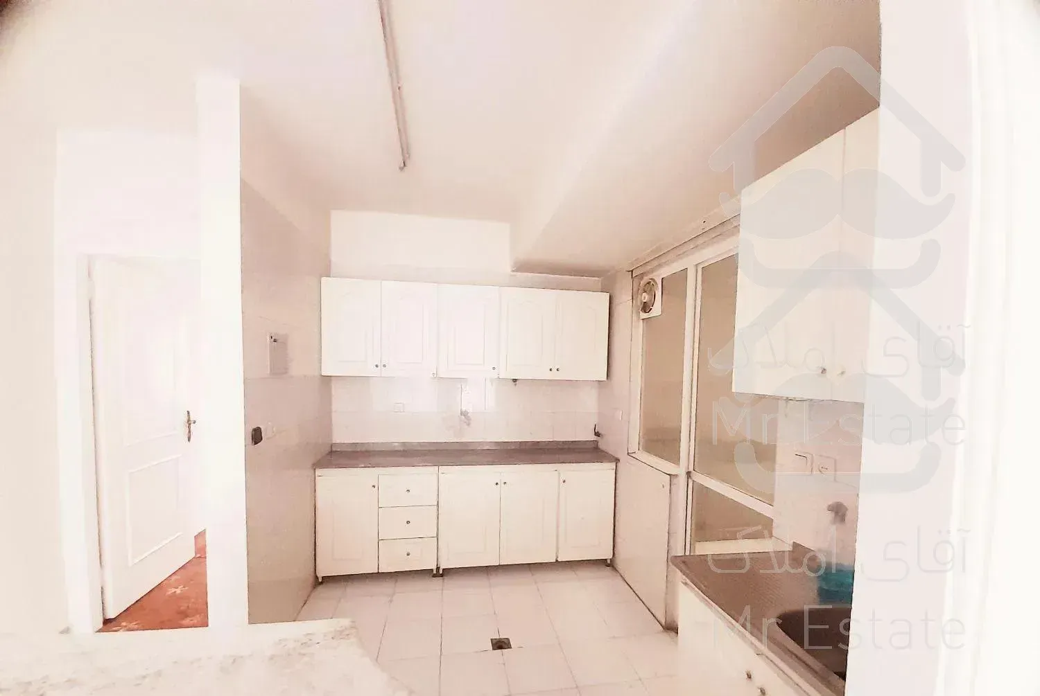 اختیاریه جنوبی ۶۰متر یک خواب