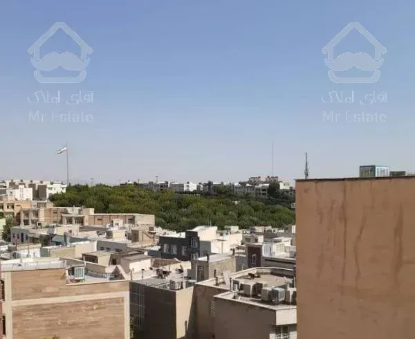 130 متر 3 خواب فول یک ساله در پونک همیلا