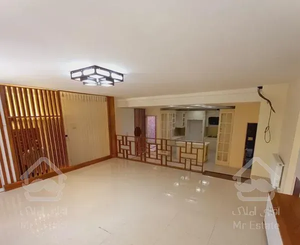 ۱۰۰متری * کلید نخورده * شخصی