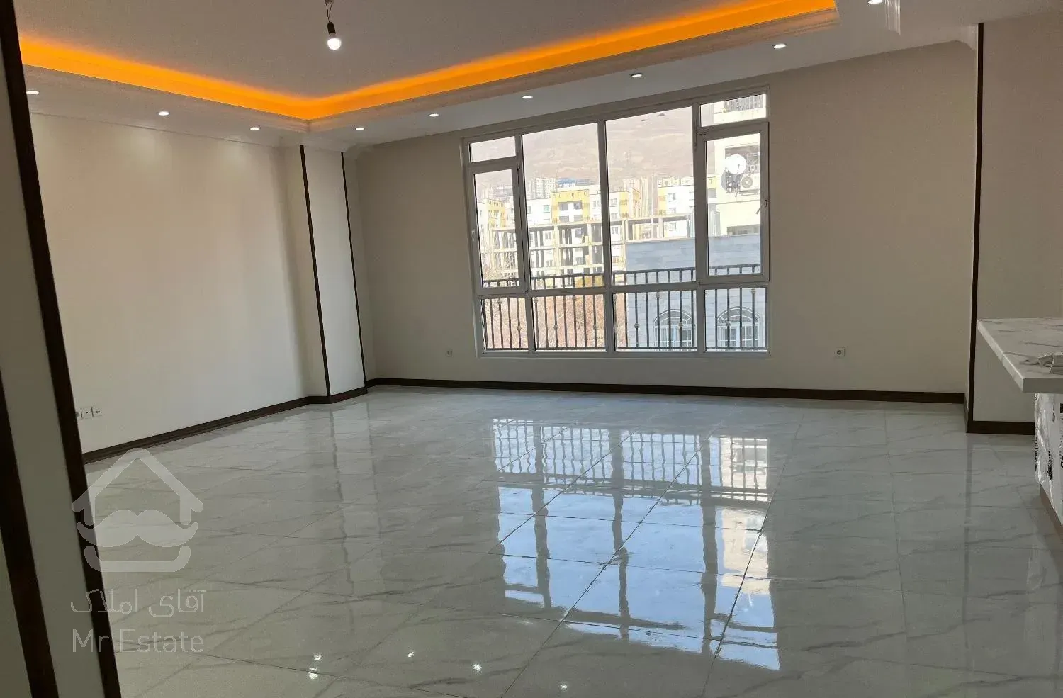 فروش آپارتمان ۱۱۵ متری تک واحدی لوکس