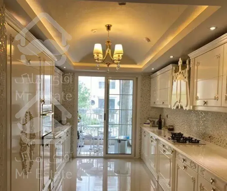 نیاوران 200متر تک واحدی واحد رو به آفتاب