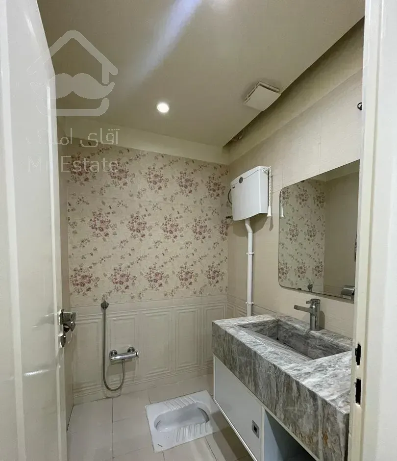 رهن آپارتمان ۱۴۰ متری ۳ خوابه در ونک