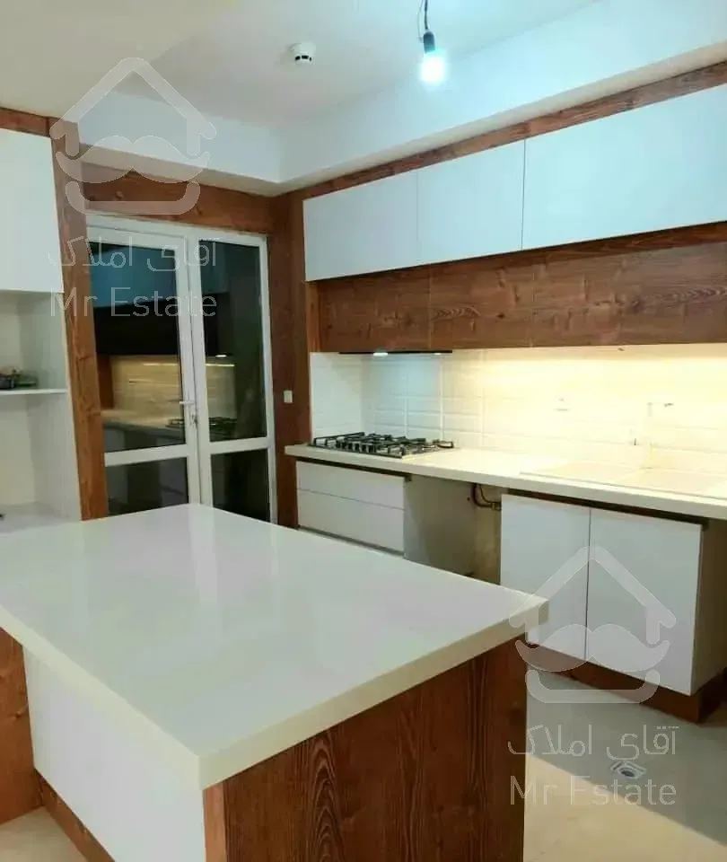 ۱۲۲متر دوخواب،دریاچه خلیج فارس