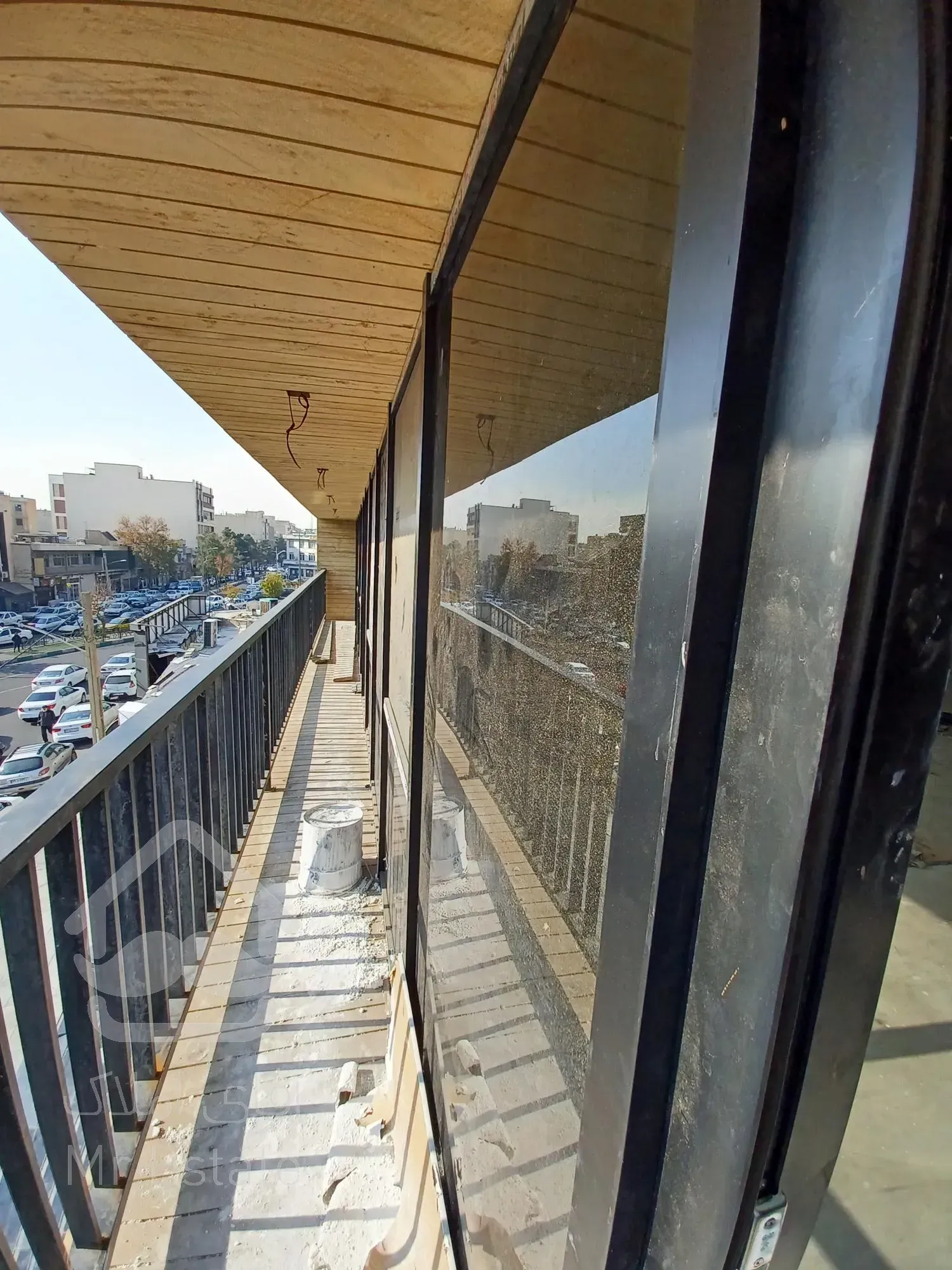 اجاره مستغلات سند اداری نوساز صادقیه