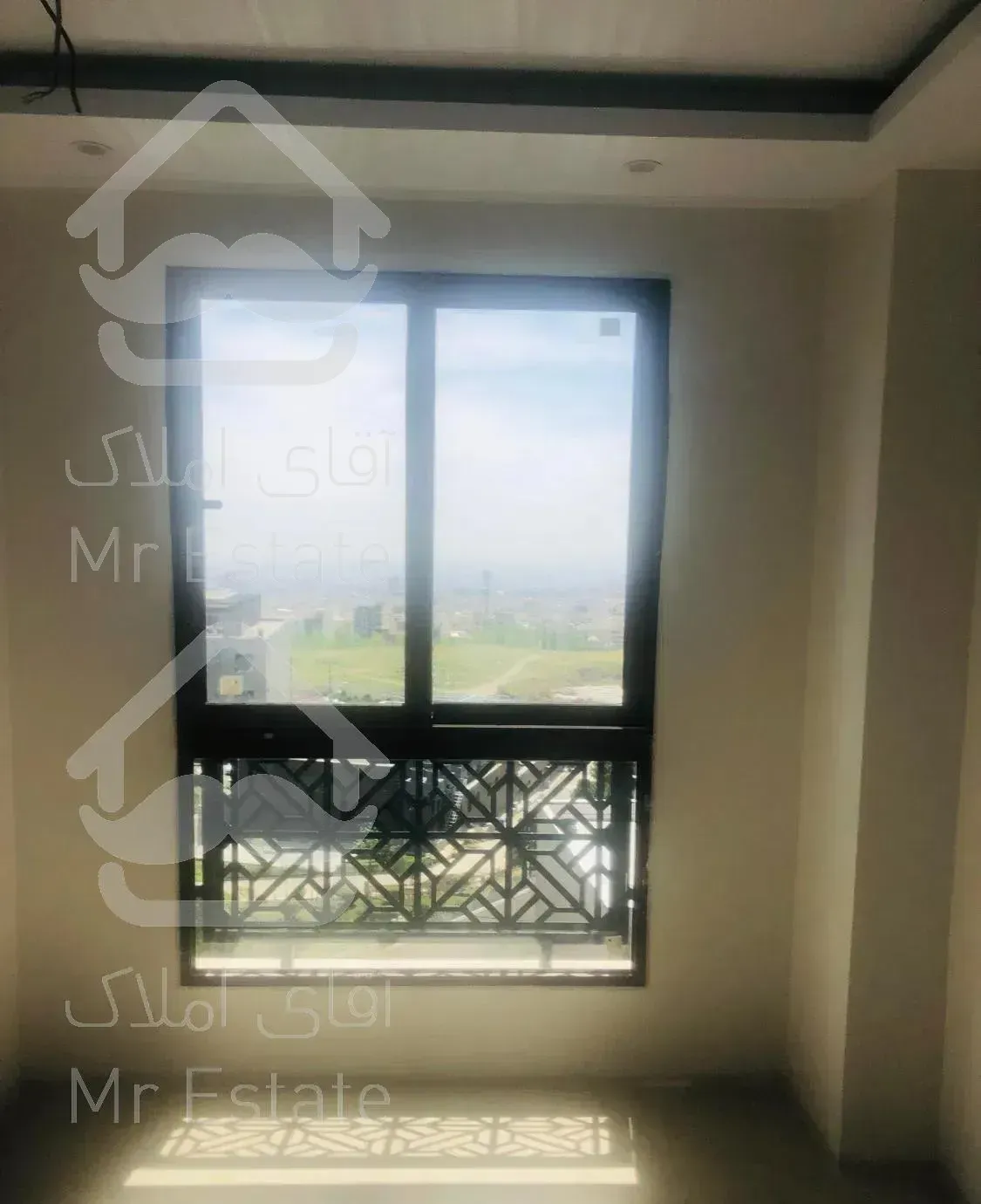 آپارتمان ۱۴۴ متر نوساز ویو‌ ابدی