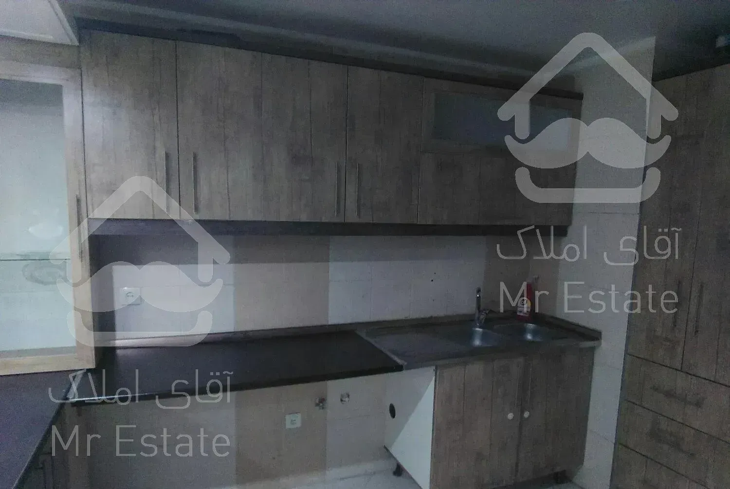 آپارتمان خ استخر 70 متر تک خواب فول امکانات تخلیه