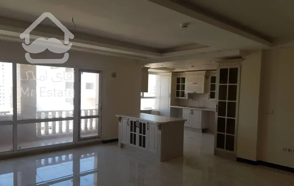 کیانپارس غربی   پارکینگ سندی    فول امکانات