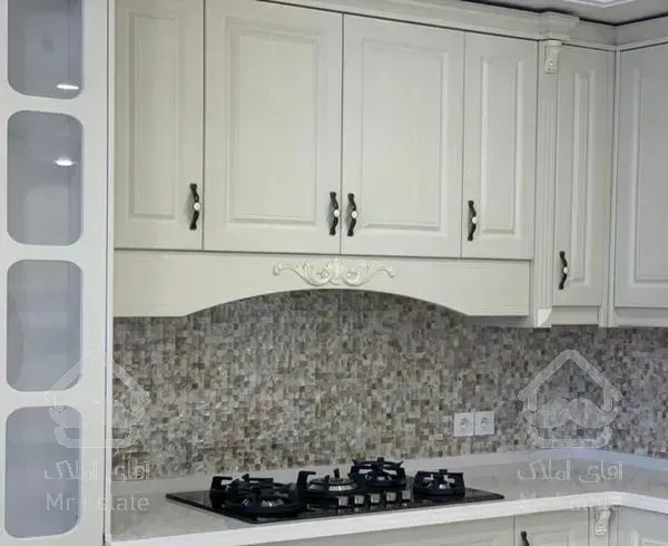 پلان زیبا ، ۱۹۵ متر