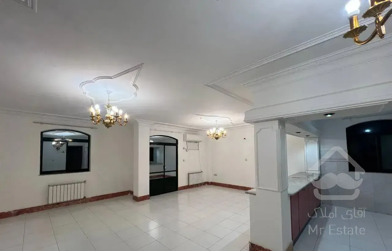 اجاره آپارتمان ۱۱۰ متری ۲ خوابه طبقه ۲ در استادسرا