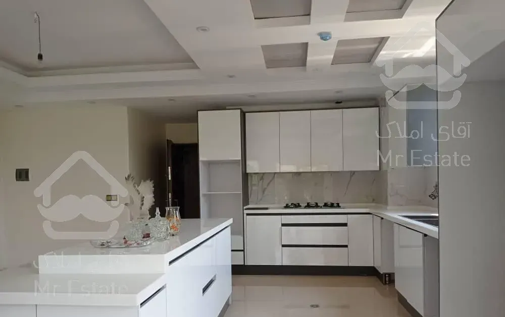 تراس بزرگ‌روبه ویو/کلید نخورده/فول مشاعات/۲پارکینگ