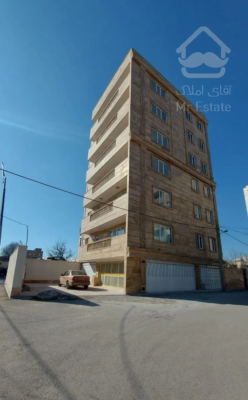 واحد ۱۳۰ متری طالقانی نوساز