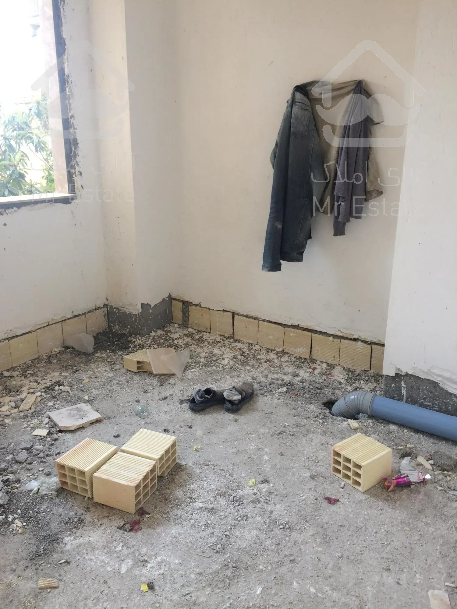 125متر آپارتمان قلیپور پشت بیمارستان پارس