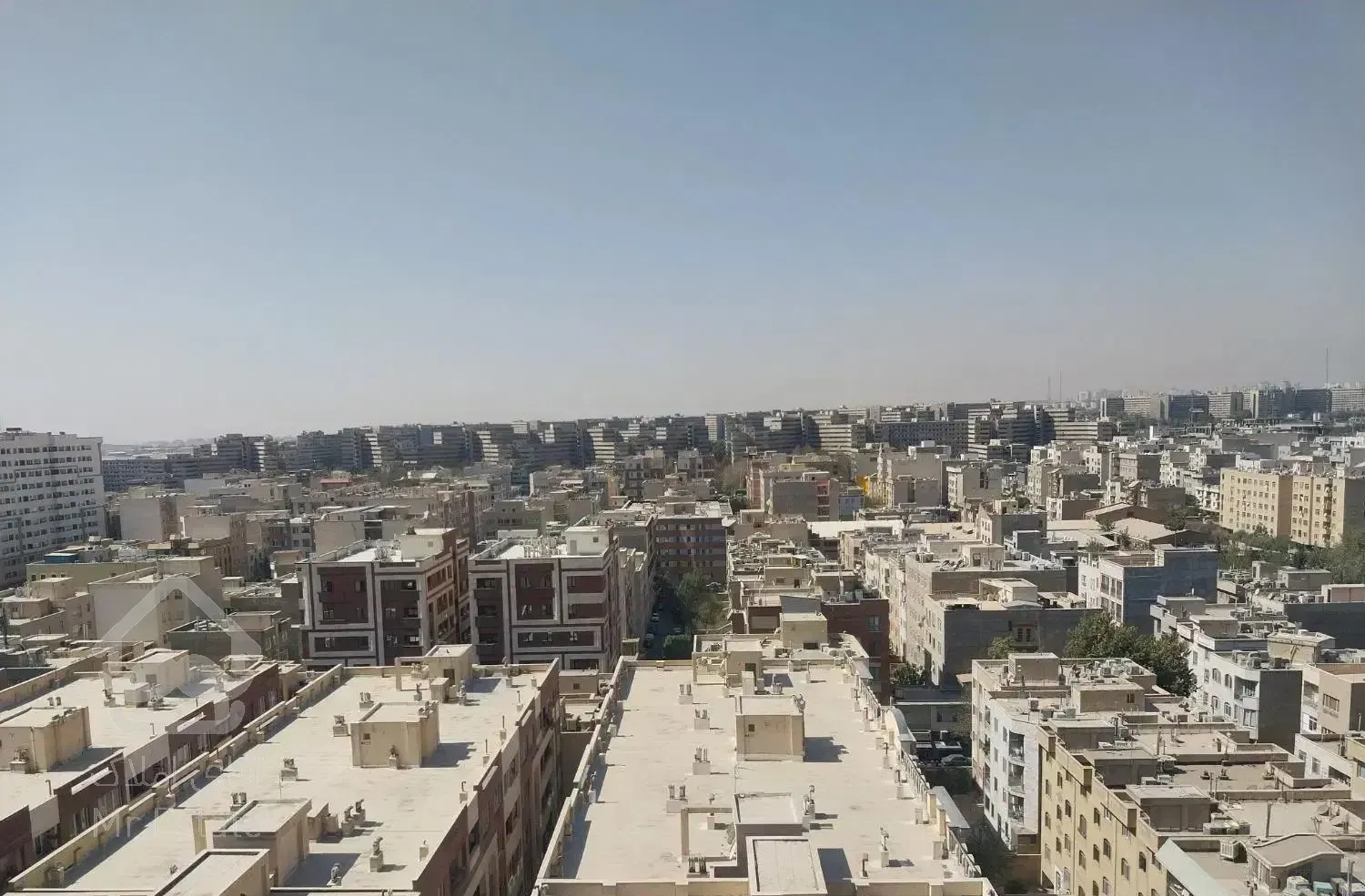 رهن کامل واحد ۱۰۰ متری در برج