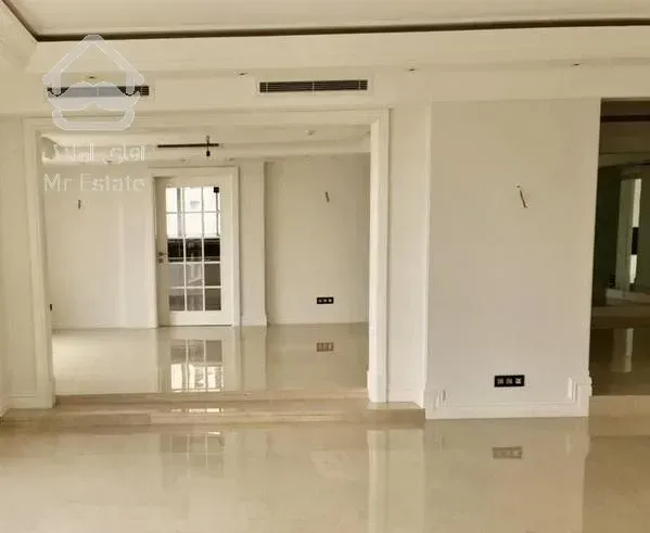 خرید آپارتمان 235 متری نیاوران گلسنگ