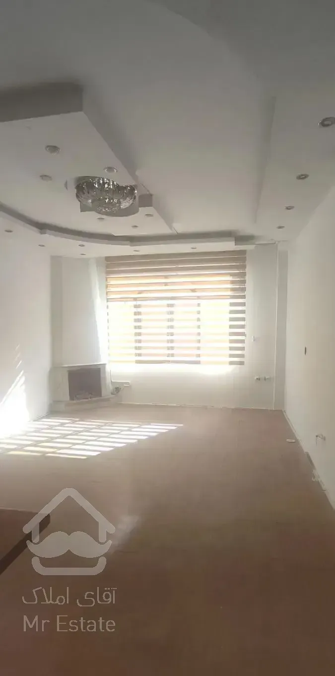 ۸۰ متر آپارتمان/تخلیه/نورگیر عالی/اندیشه ۱