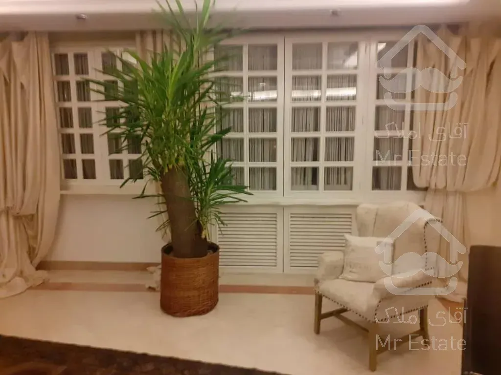 اجاره و رهن آپارتمان الهیه 300  متر شیک