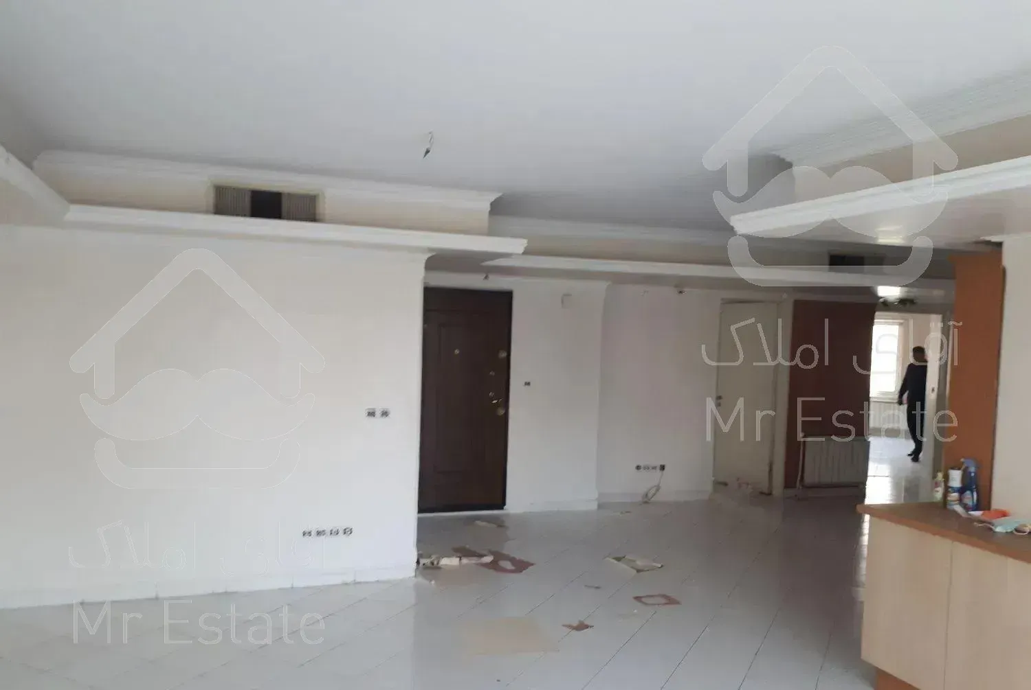 ازگل گلچین فرعی دنج ۱۳۰ متر سه خواب