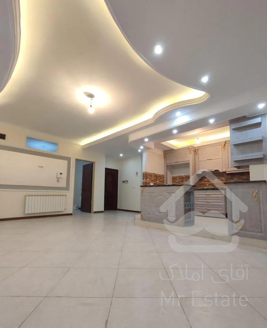 آپارتمان ۹۰متری/پارکینگ اختصاصی/۶واحدی