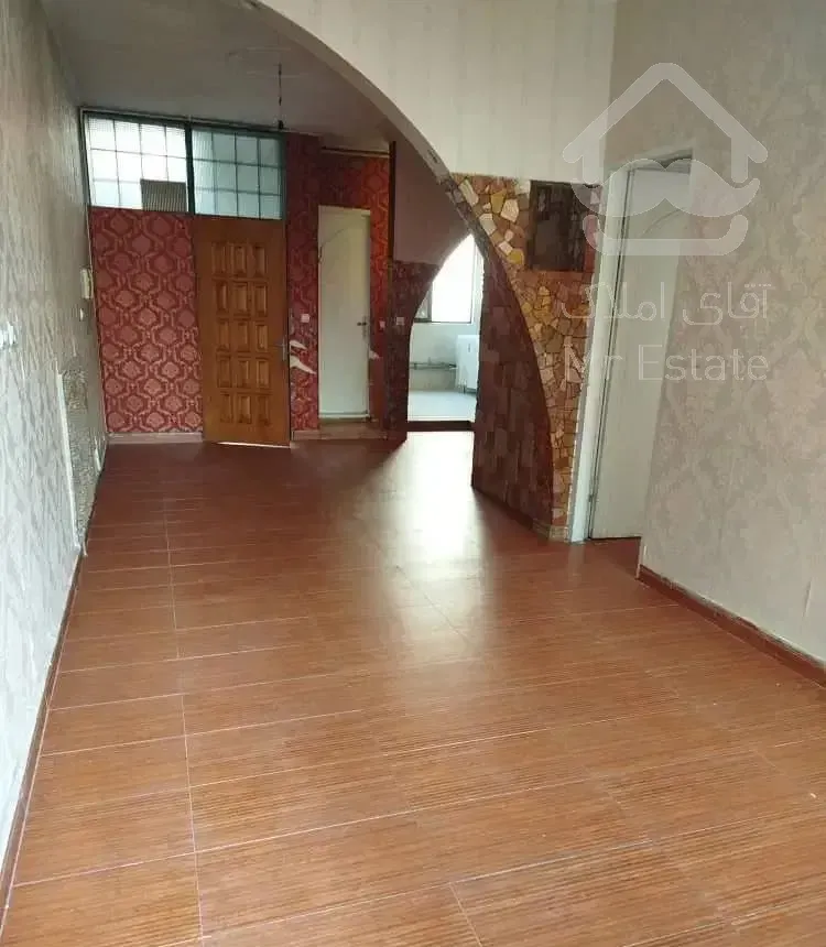 آپارتمان ۸۰ متری یک خوابه طبقه دوم