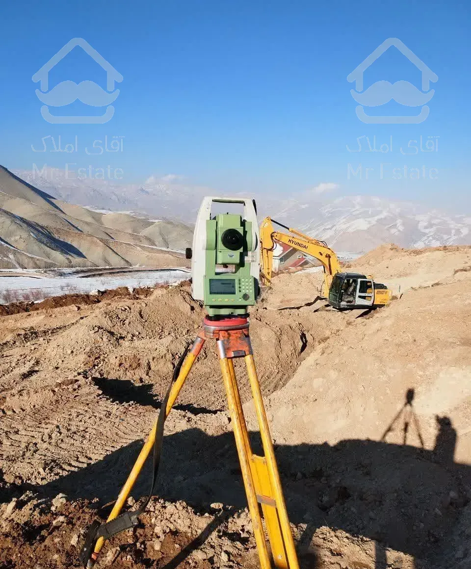 خدمات نقشه برداری(توپوگرافی و طراحی انواع پروژه)