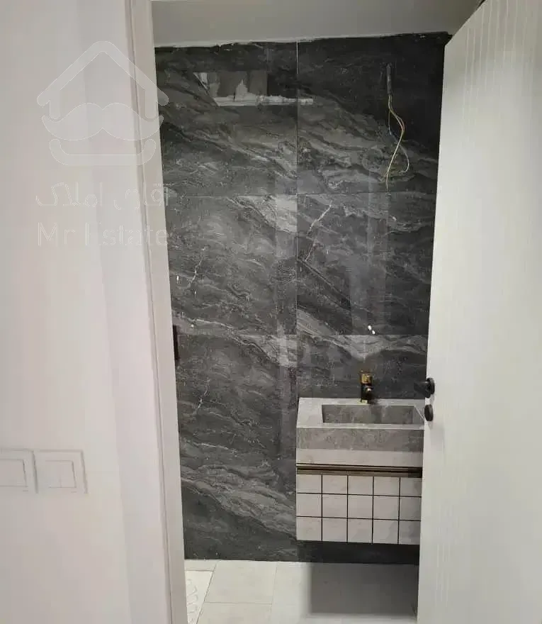 170متر کلیداول*2پارکینگ باکس*مدرن/سکونت سالیانه