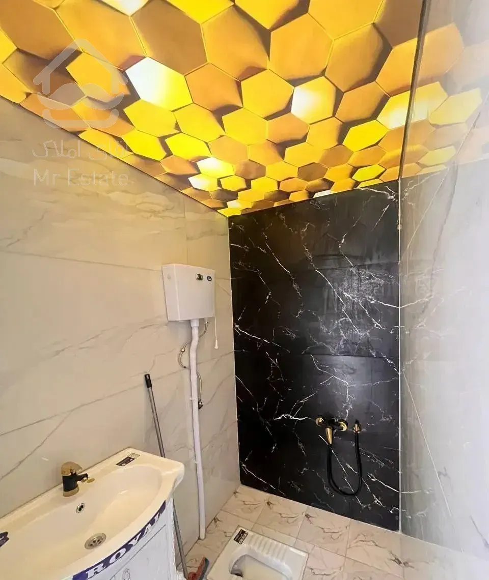 ویلا فلت مدرن منطقه جنگلی قابل سکونت دائم