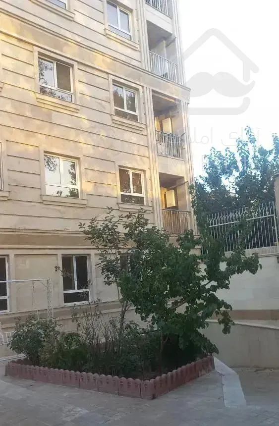 آپارتمان ۸۲ متری سند تک برگ فول امکانات ویو ابدی