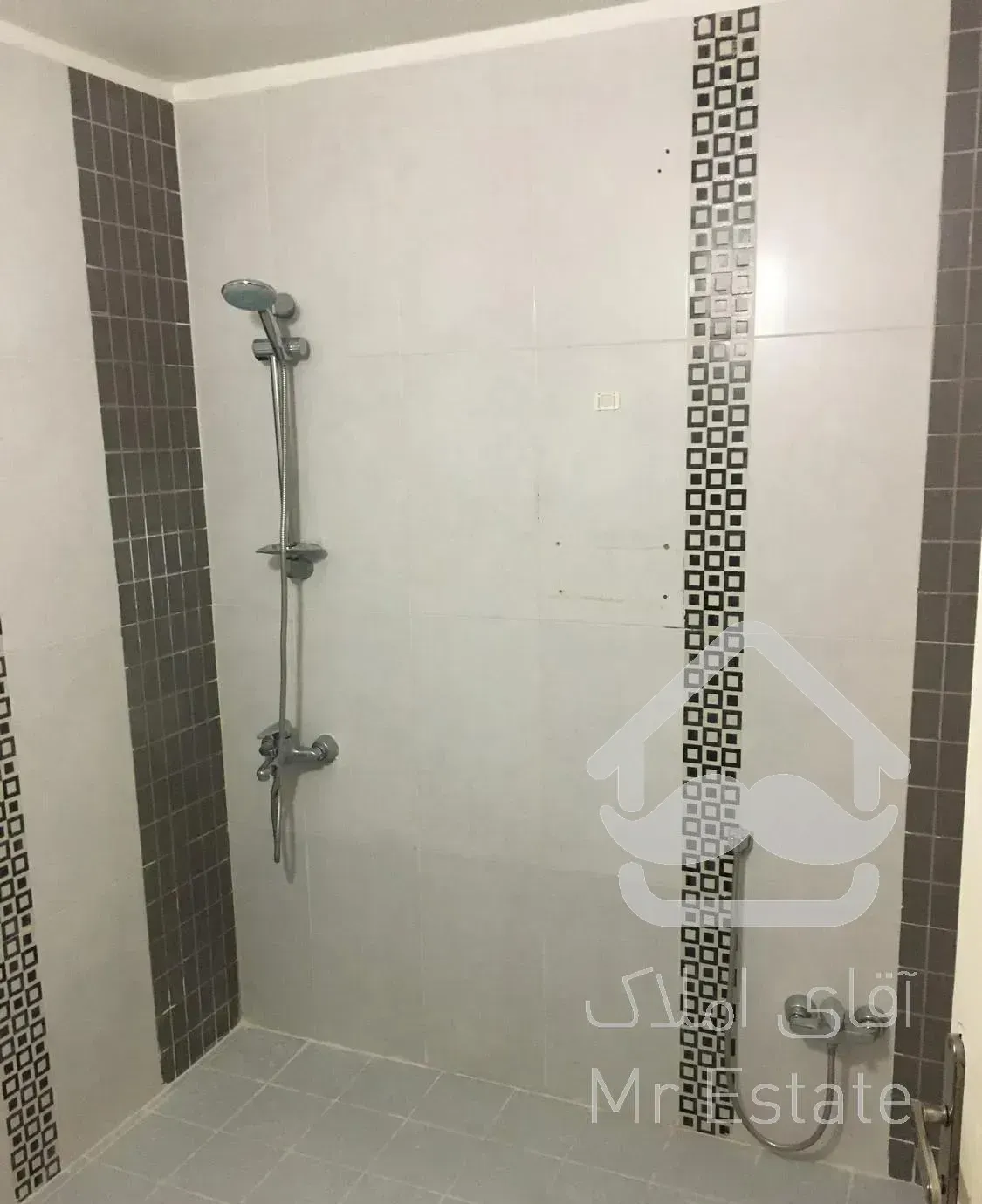 ۱۴۵متر ۳خواب پونک اقبال پور