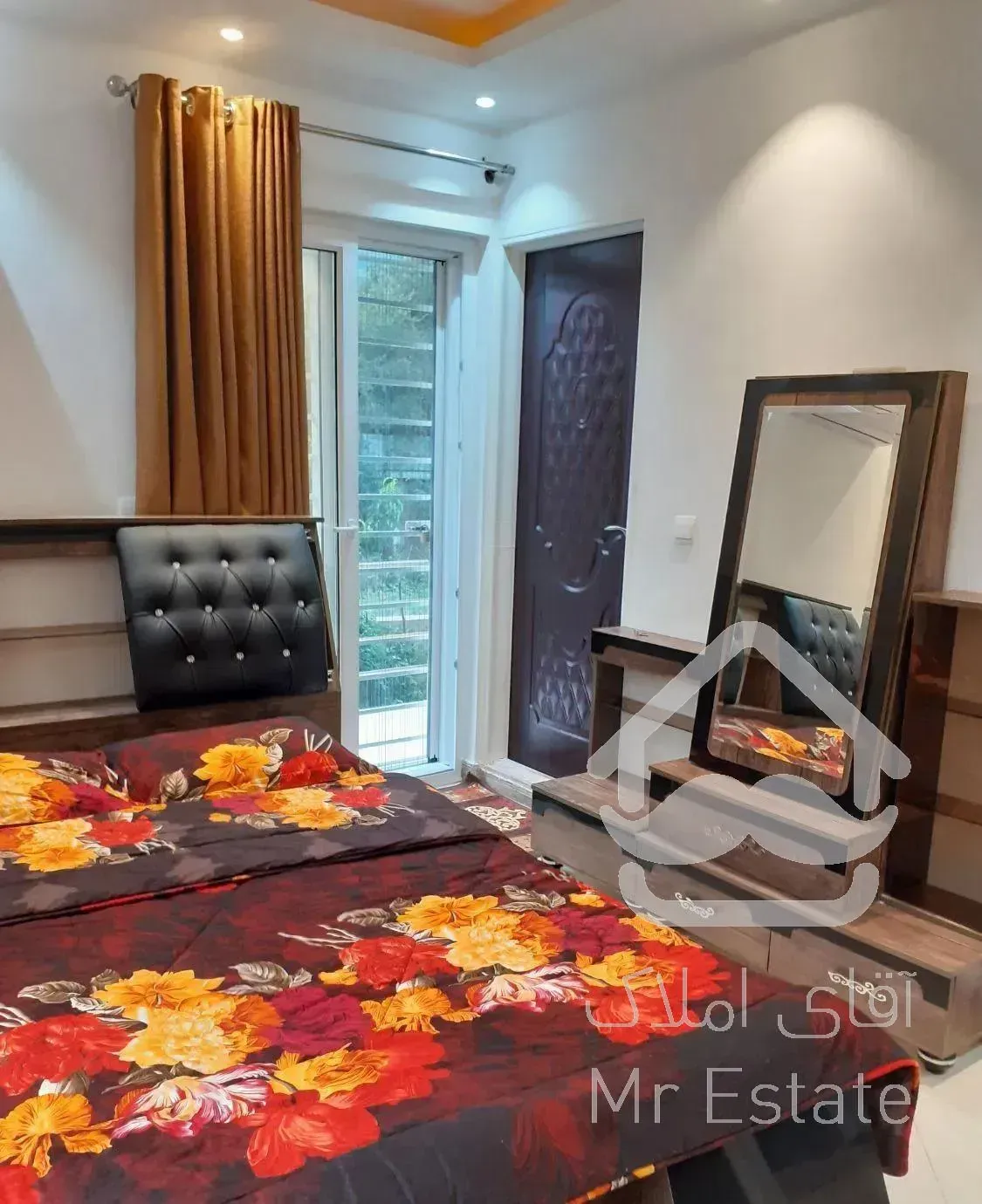 ویلا با استخر اب داع ۴ خواب با چشم انداز زیبا