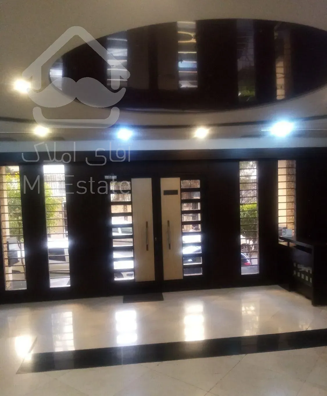 شیراز شمالی ۱۲۰متر آفتابگیر