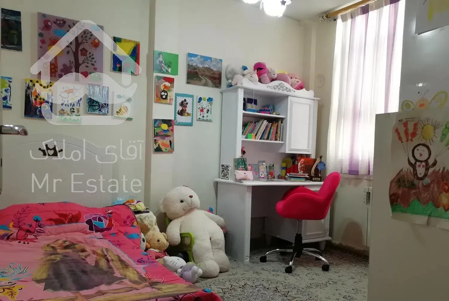 تهرانشرق، ۸۲ متری، خوش نقشه، نورگیر